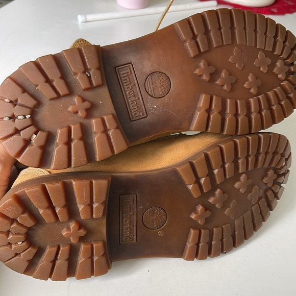 Timberland Boots - Picture 9 of 10